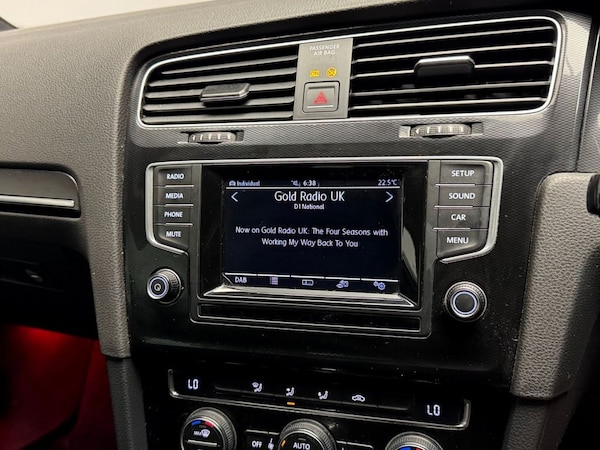 Used Volkswagen Golf 2014 for sale - 75464665: Photo 31