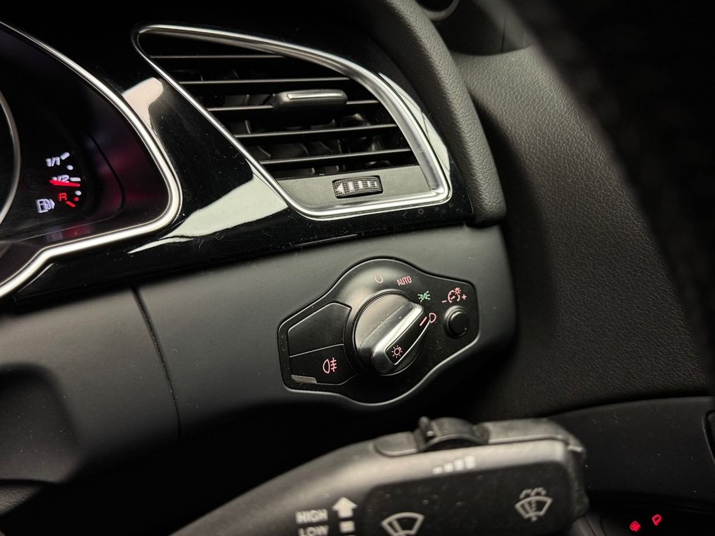 Used Audi RS5 2011 for sale - 76376311: Photo 38