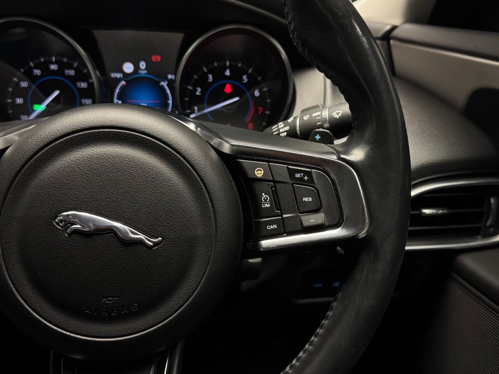 Used Jaguar XE 2017 for sale - 77739683: Photo 38