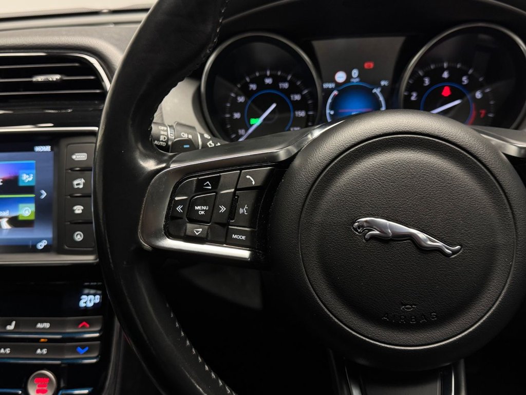 Used Jaguar XE 2017 for sale - 77739683: Photo 39