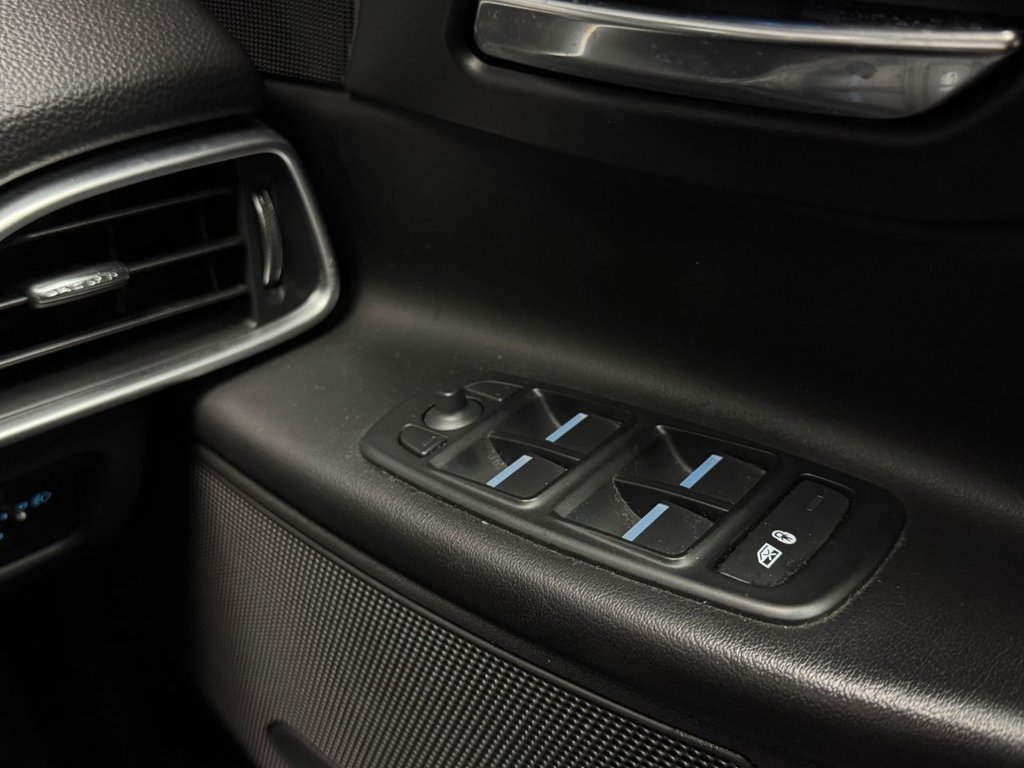 Used Jaguar XE 2017 for sale - 77739683: Photo 43