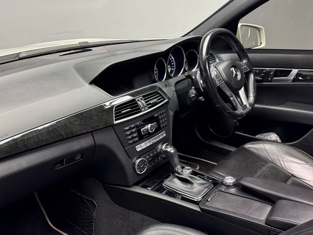 Used Mercedes-Benz C Class 2012 for sale - 76927615: Photo 44
