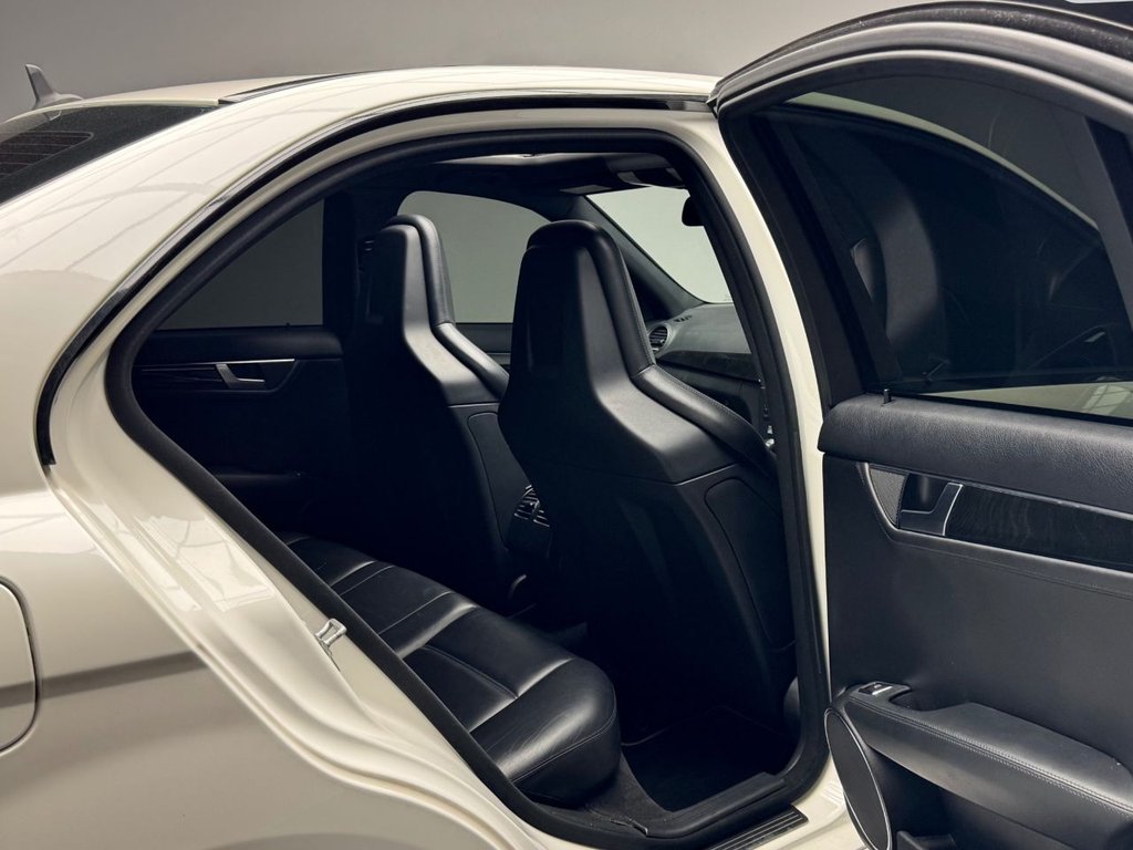 Used Mercedes-Benz C Class 2012 for sale - 76927615: Photo 47