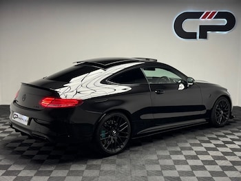 Used Mercedes-Benz C Class 2018 for sale - 77576161: Photo