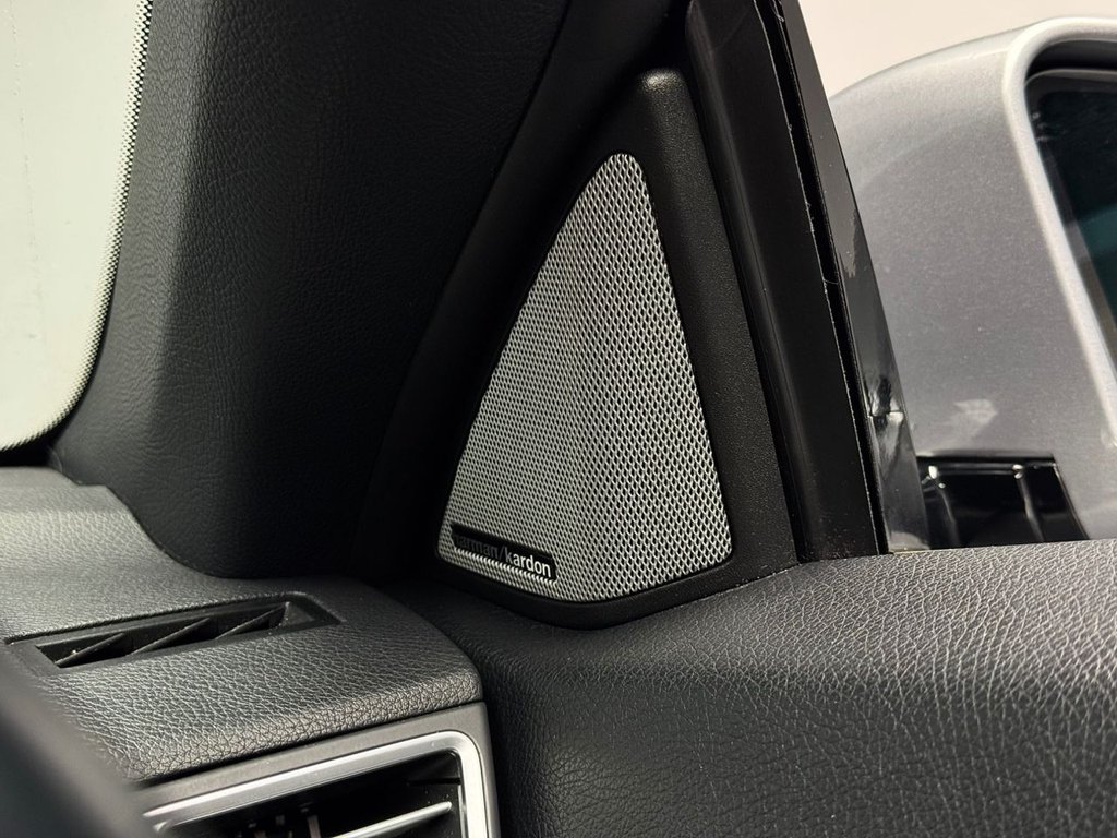 Used Mercedes-Benz E Class 2014 for sale - 76417800: Photo 34