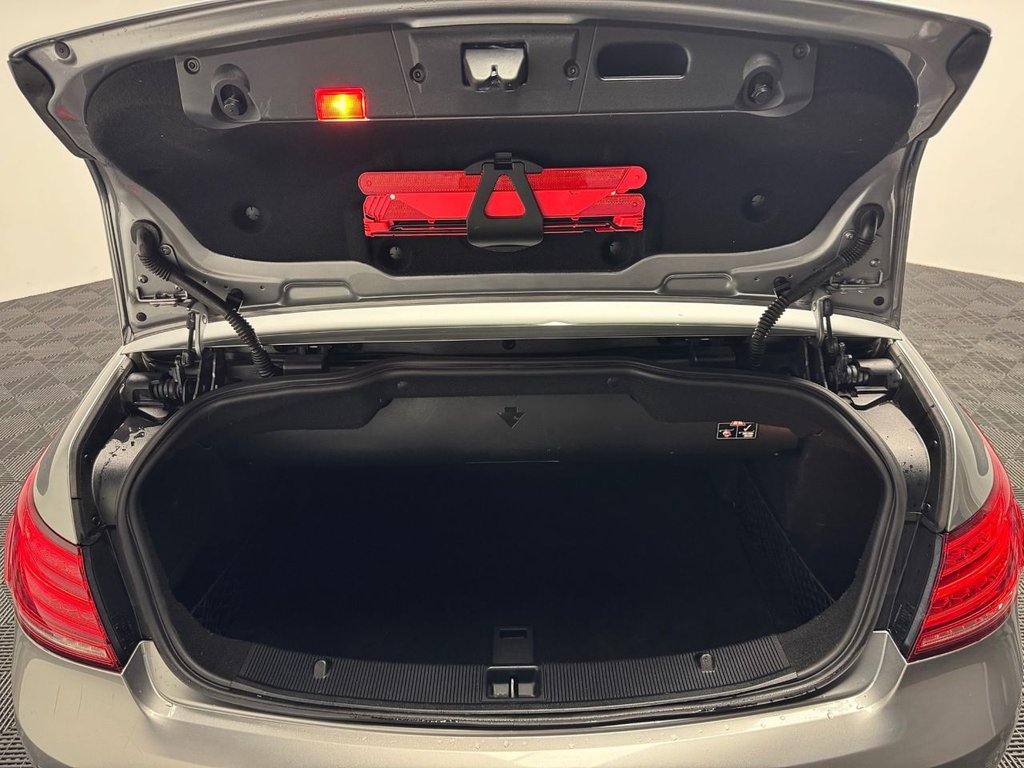 Used Mercedes-Benz E Class 2014 for sale - 76417800: Photo 50