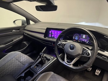 Used Volkswagen Golf 2021 for sale - 79039842: Photo