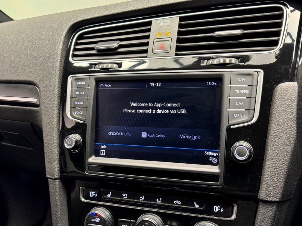 Used Volkswagen Golf 2017 for sale - 76767973: Photo 31