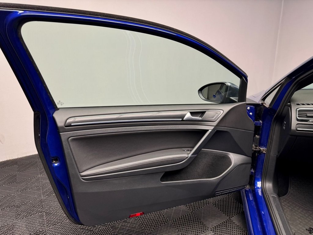 Used Volkswagen Golf 2017 for sale - 76767973: Photo 45