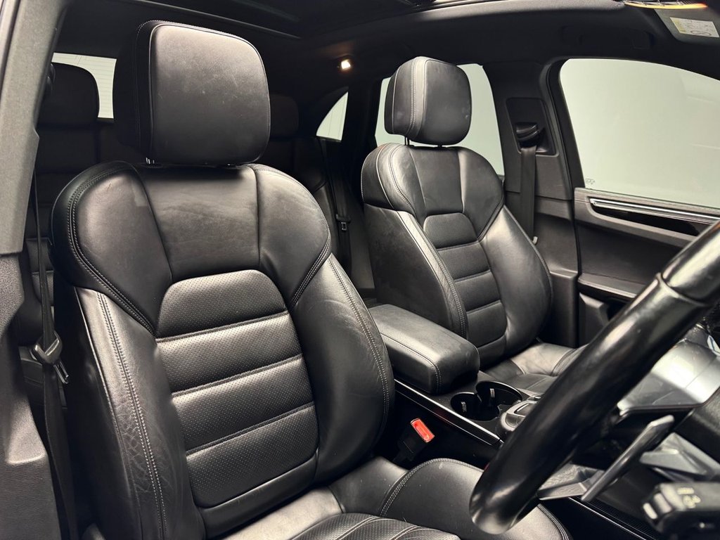 Used Porsche Macan 2015 for sale - 76547134: Photo 25