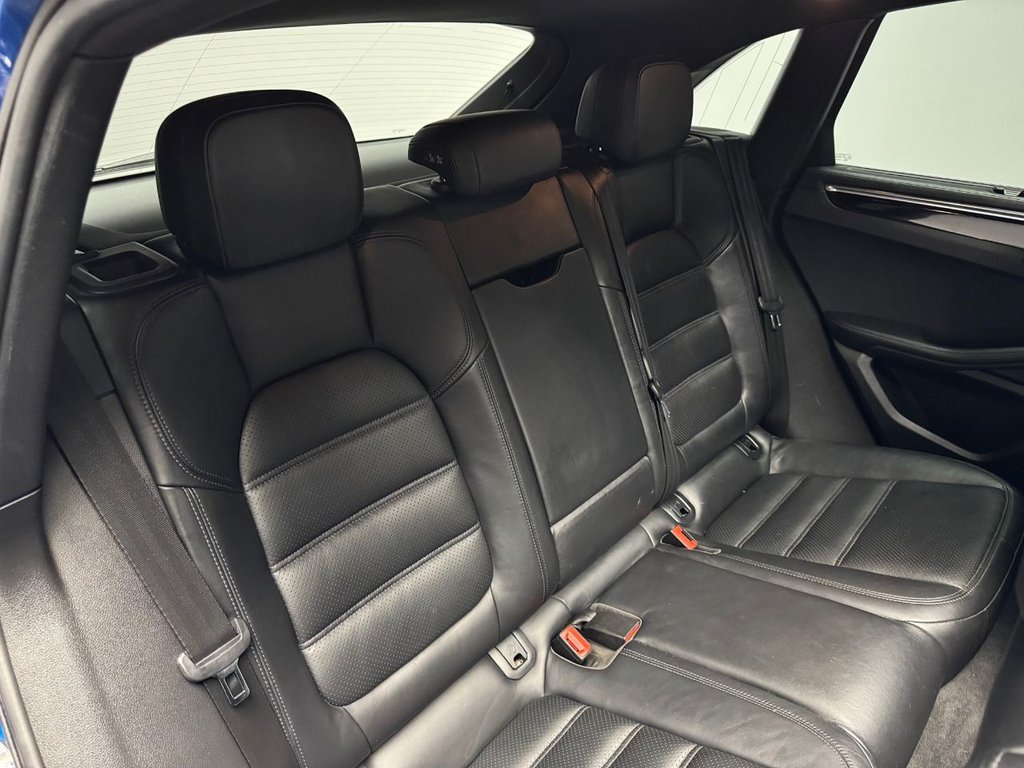 Used Porsche Macan 2015 for sale - 76547134: Photo 26