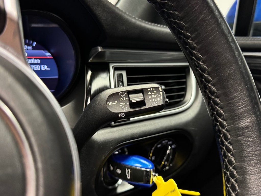 Used Porsche Macan 2015 for sale - 76547134: Photo 44