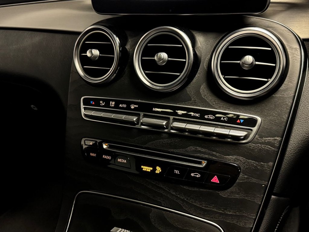 Used Mercedes-Benz GLC 2018 for sale - 76176137: Photo 39