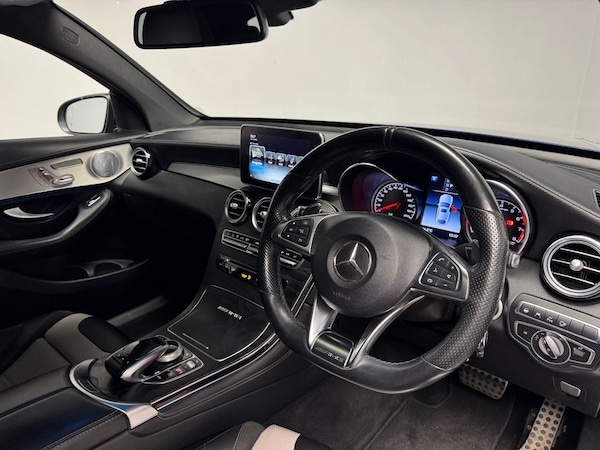Used Mercedes-Benz GLC 2018 for sale - 76176137: Photo 3