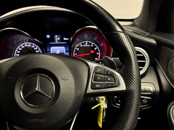 Used Mercedes-Benz GLC 2018 for sale - 76176137: Photo 42