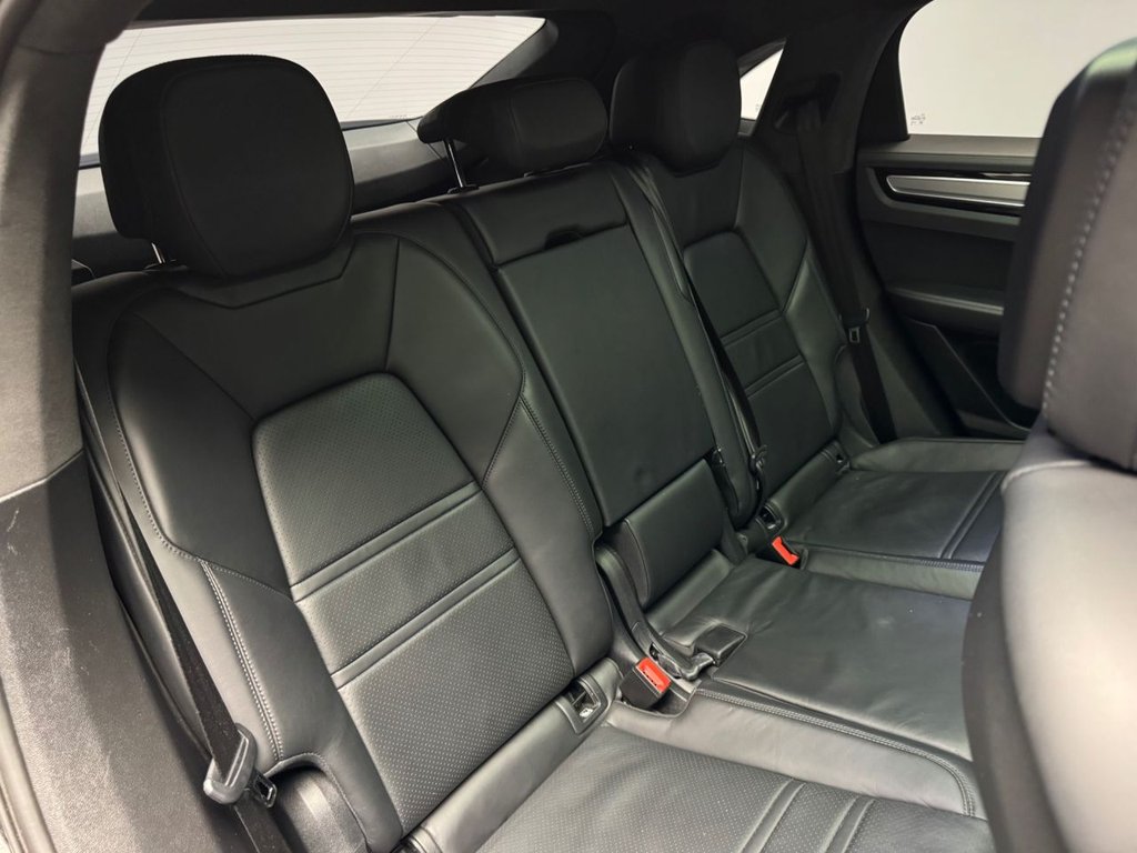 Used Porsche Cayenne 2019 for sale - 77065203: Photo 25