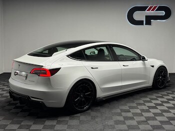 Used Tesla Model 3 2020 for sale - 77905624: Photo