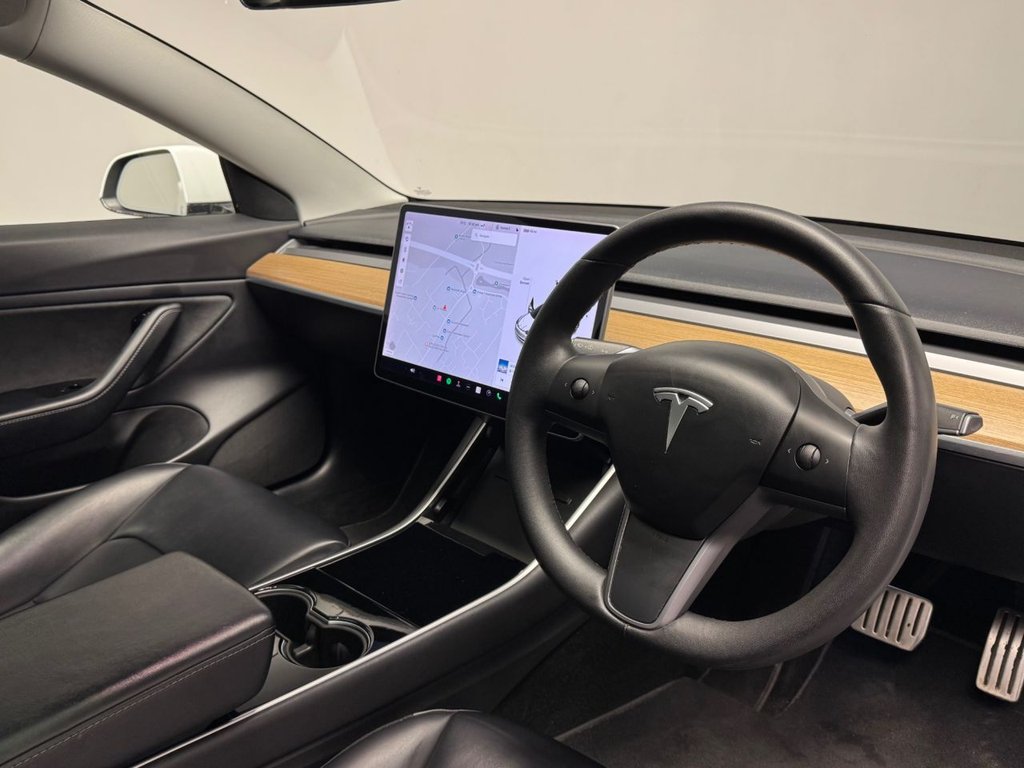 Used Tesla Model 3 2020 for sale - 77905624: Photo 3