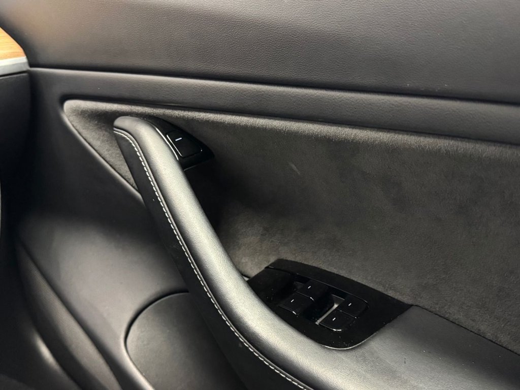 Used Tesla Model 3 2020 for sale - 77905624: Photo 42