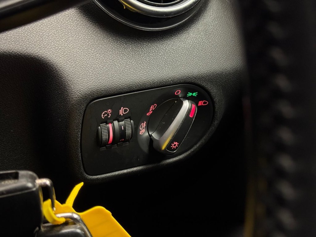 Used Audi A1 2014 for sale - 78059556: Photo 37