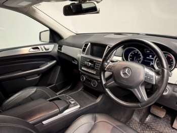 Used Mercedes-Benz M-Class 2012 for sale - 74996085: Photo