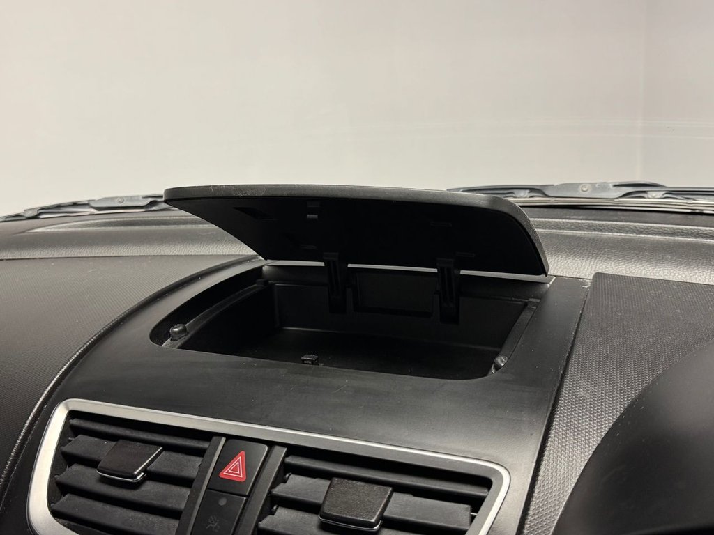 Used Suzuki Swift 2015 for sale - 76474600: Photo 31