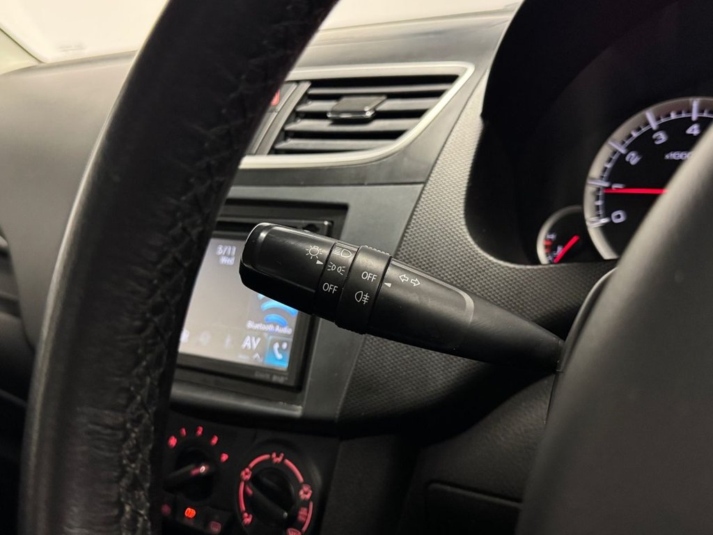 Used Suzuki Swift 2015 for sale - 76474600: Photo 38