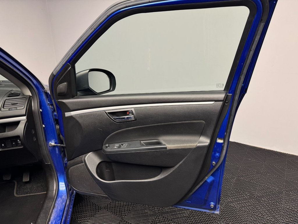 Used Suzuki Swift 2015 for sale - 76474600: Photo 45