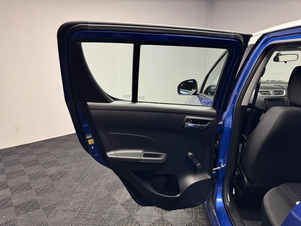 Used Suzuki Swift 2015 for sale - 76474600: Photo 46