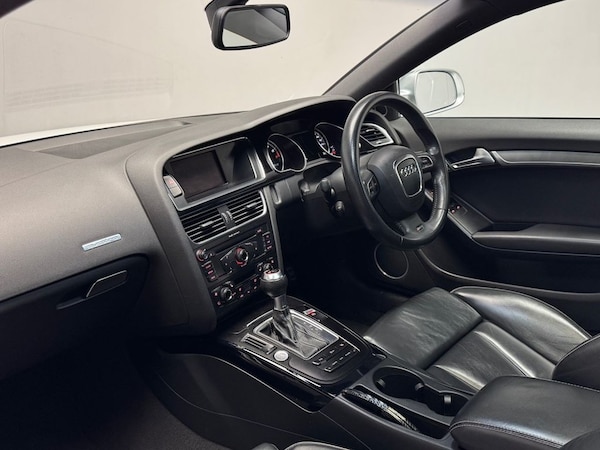 Used Audi RS5 2011 for sale - 76223866: Photo 25