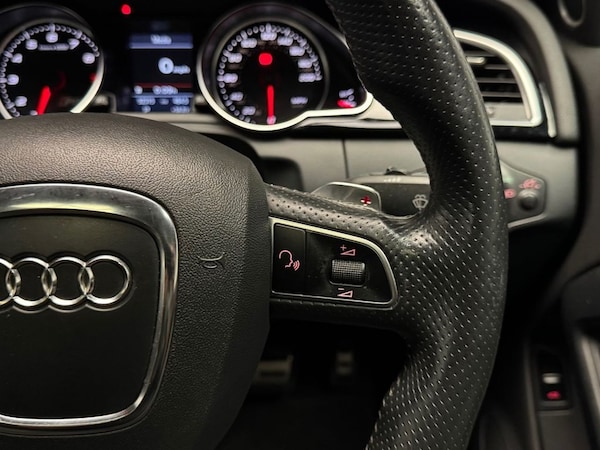 Used Audi RS5 2011 for sale - 76223866: Photo 37