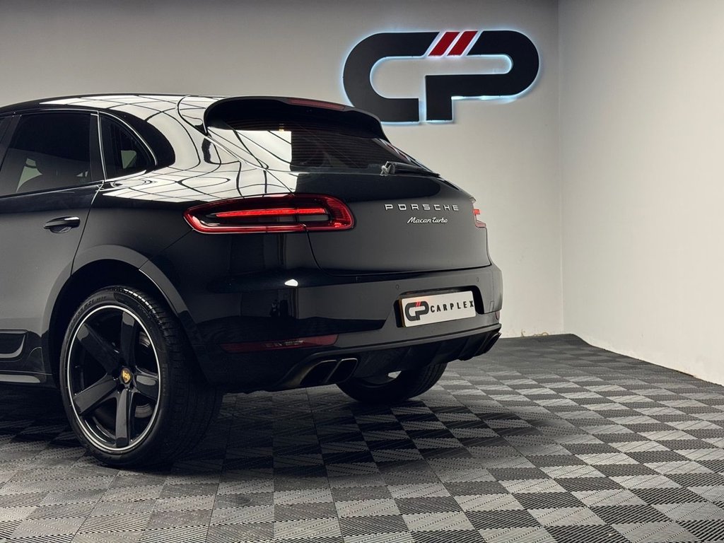 Used Porsche Macan 2017 for sale - 76927533: Photo 16