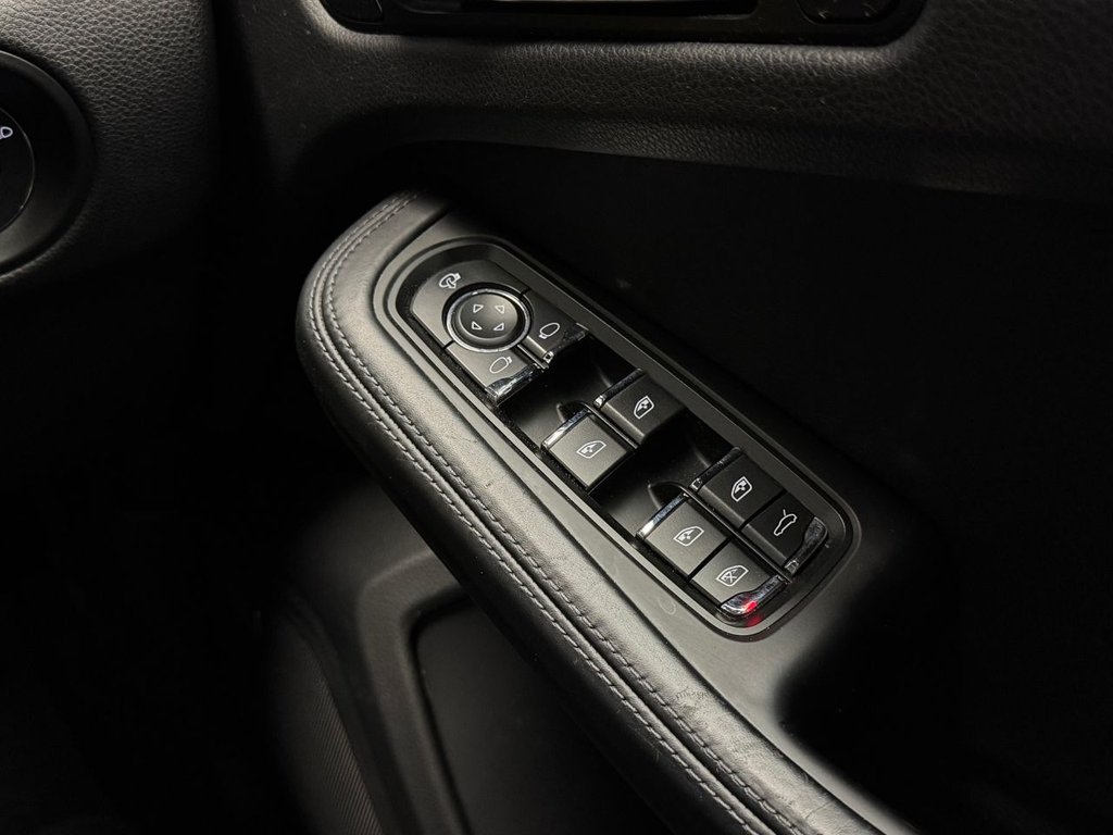 Used Porsche Macan 2017 for sale - 76927533: Photo 46