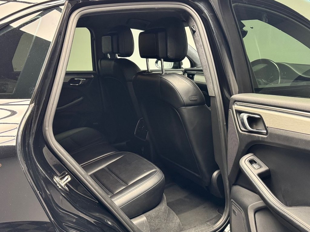 Used Porsche Macan 2017 for sale - 76927533: Photo 47