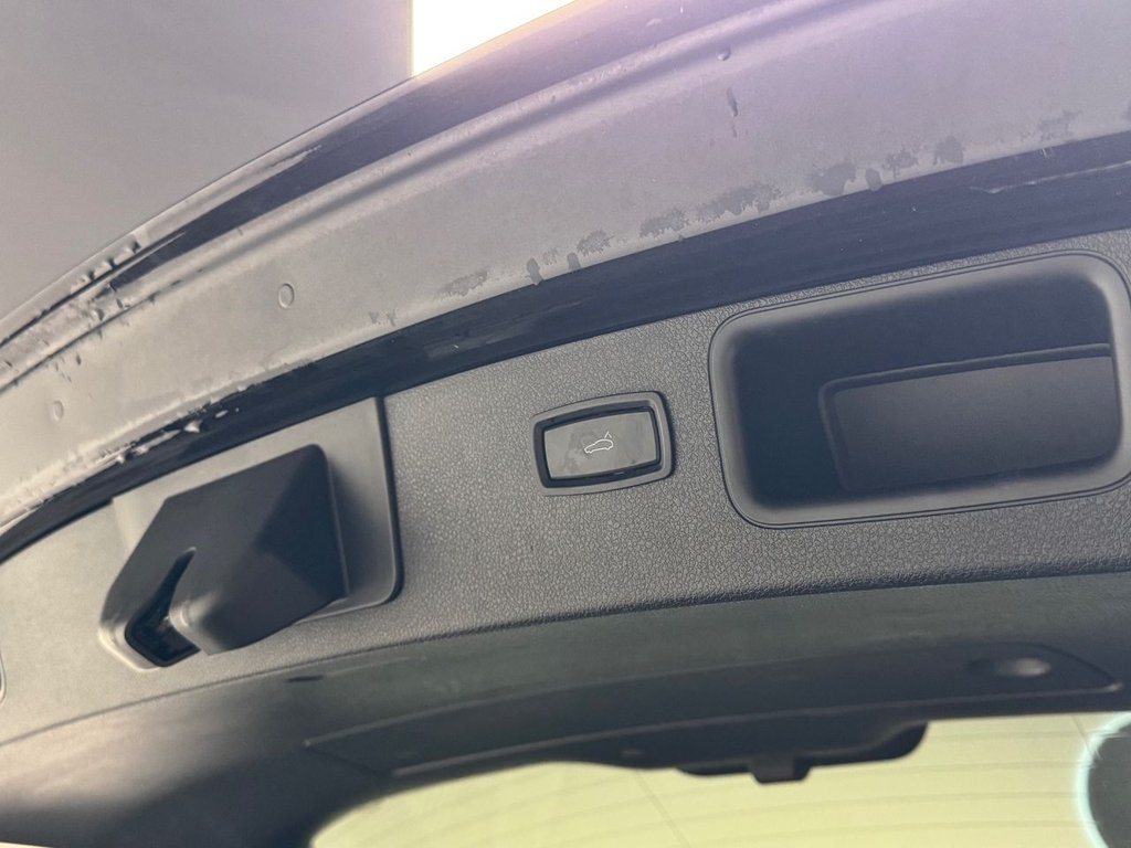 Used Porsche Macan 2017 for sale - 76927533: Photo 50