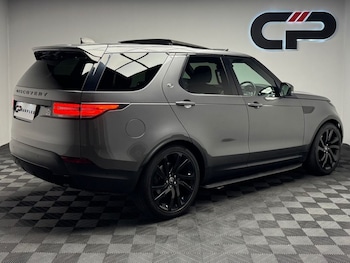 Used Land Rover Discovery 2017 for sale - 78320497: Photo