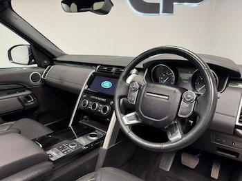 Used Land Rover Discovery 2017 for sale - 78320497: Photo