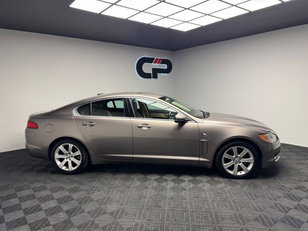 Used Jaguar XF 2009 for sale - 77966640: Photo 10