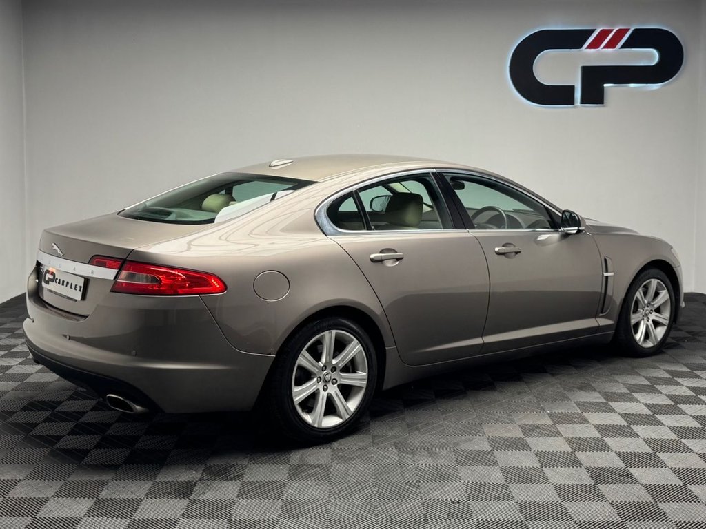 Used Jaguar XF 2009 for sale - 77966640: Photo 2