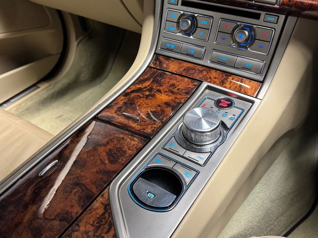 Used Jaguar XF 2009 for sale - 77966640: Photo 35