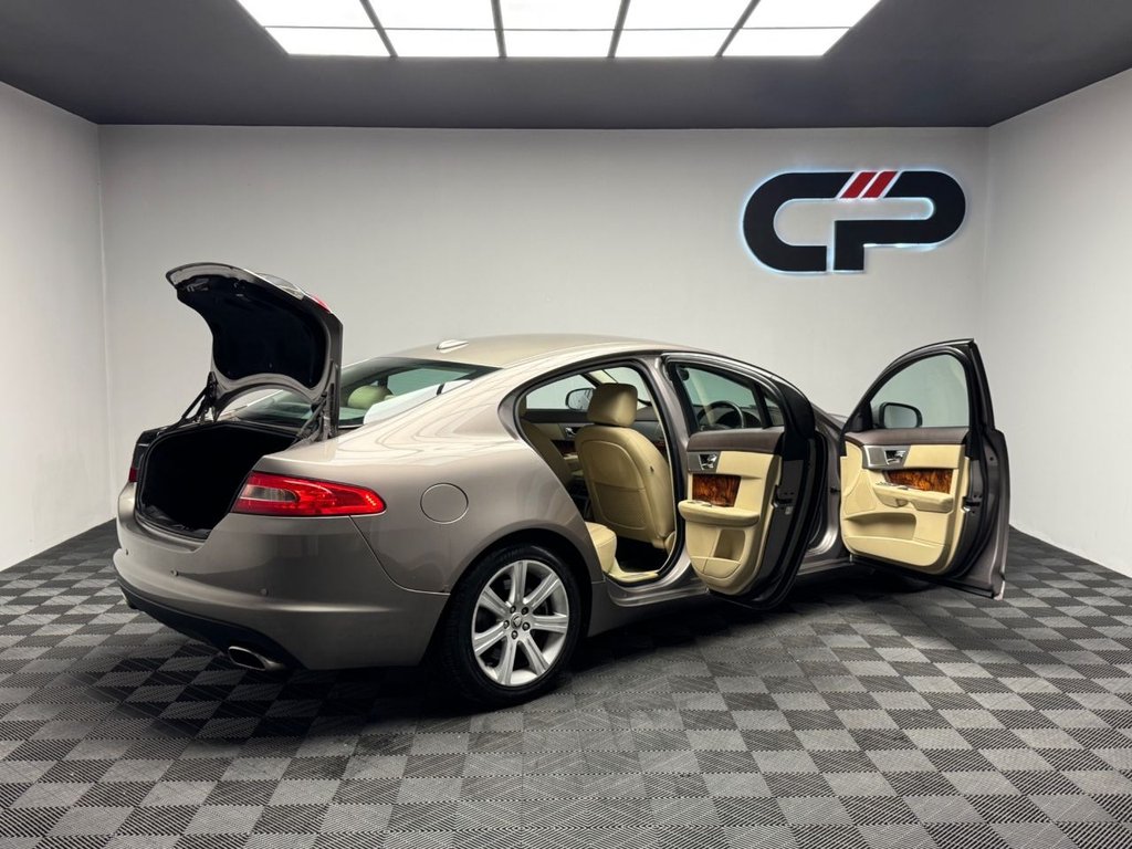 Used Jaguar XF 2009 for sale - 77966640: Photo 43