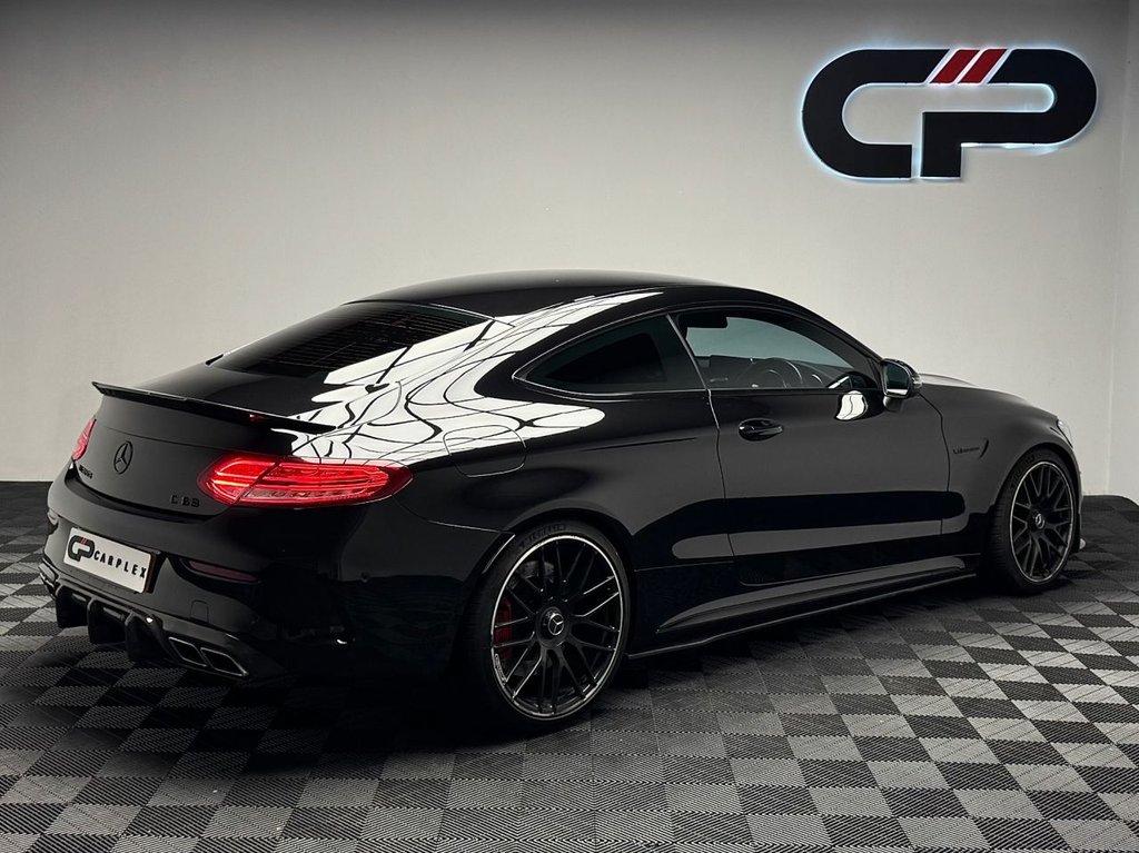 Used Mercedes-Benz C Class 2017 for sale - 76546576: Photo 2