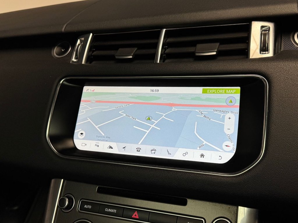 Used Land Rover Range Rover Sport 2018 for sale - 76528720: Photo 33