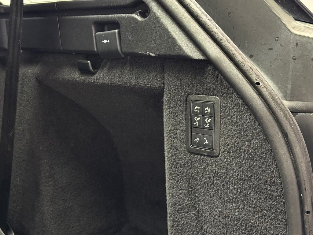 Used Land Rover Range Rover Sport 2018 for sale - 76528720: Photo 36