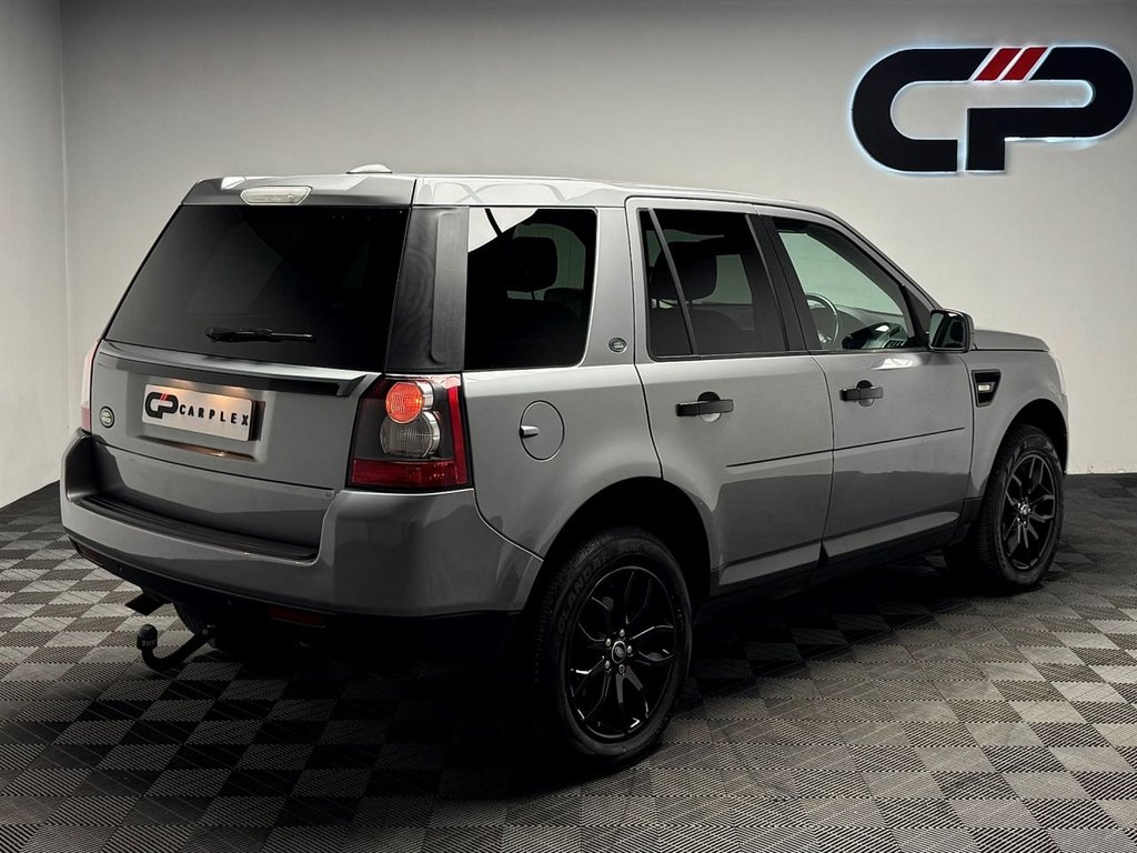 Used Land Rover Freelander 2012 for sale - 77480140: Photo 2