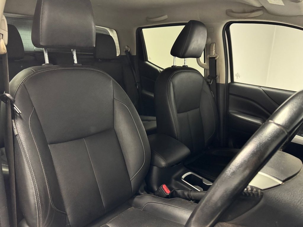Used Nissan Navara 2021 for sale - 76274061: Photo 24