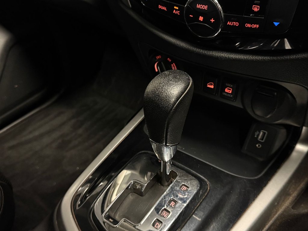 Used Nissan Navara 2021 for sale - 76274061: Photo 33