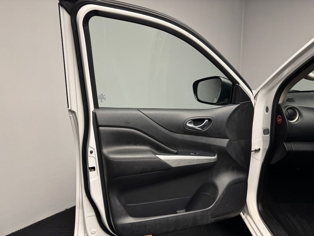 Used Nissan Navara 2021 for sale - 76274061: Photo 47