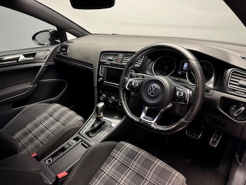 Used Volkswagen Golf 2016 for sale - 75727283: Photo