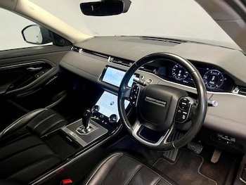 Used Land Rover Range Rover Evoque 2019 for sale - 74996089: Photo